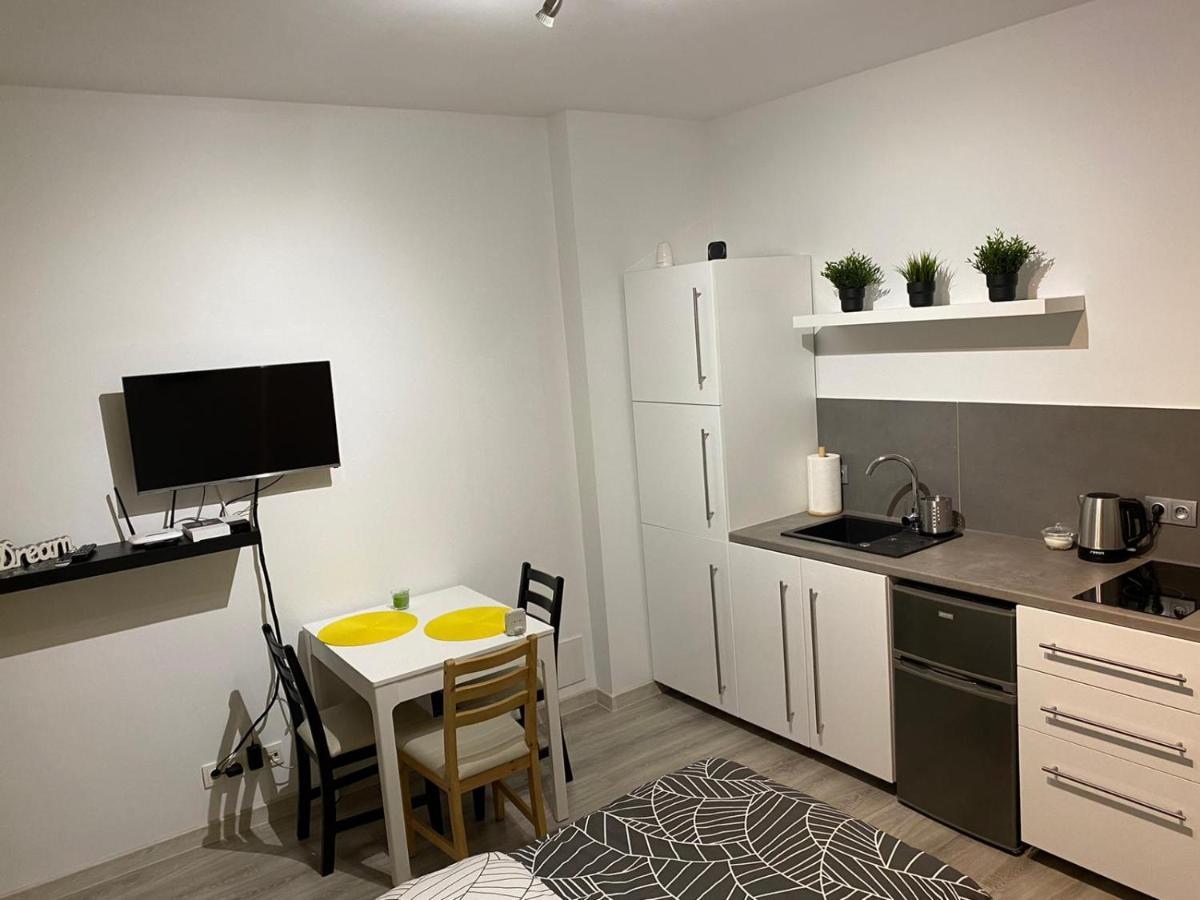 Апартаменты Apartament Przy Rynku Kambar Болеславец Экстерьер фото